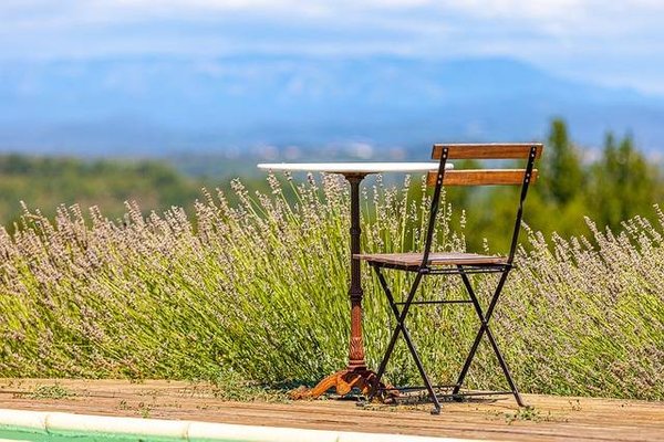 Les Meilleurs Spots de Camping pour un Week-End Inoubliable en PACA